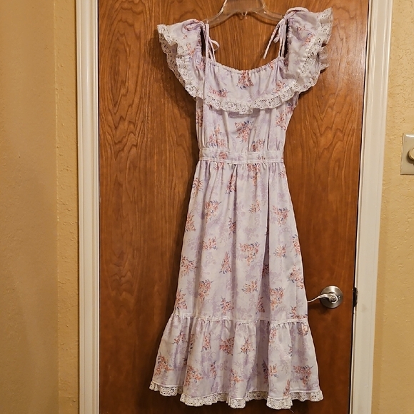 1970s Vintage Handmade Floral Ruffle Gunne Sax Style Dress - Picture 2 of 6